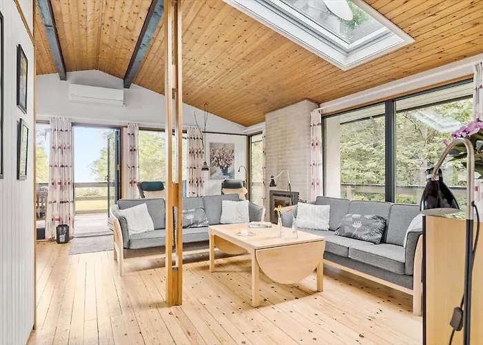 6780-allinge-gronnedalsvej-29 펜션 알링에