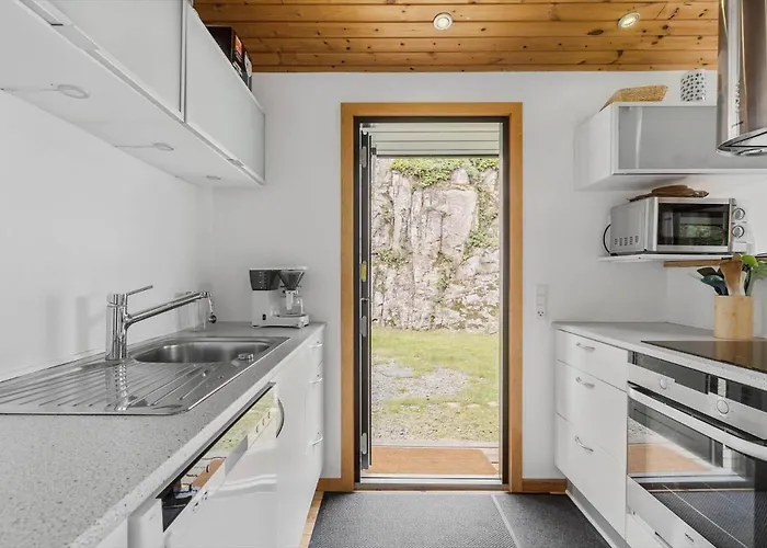 6780-allinge-gronnedalsvej-29 * Аллинге