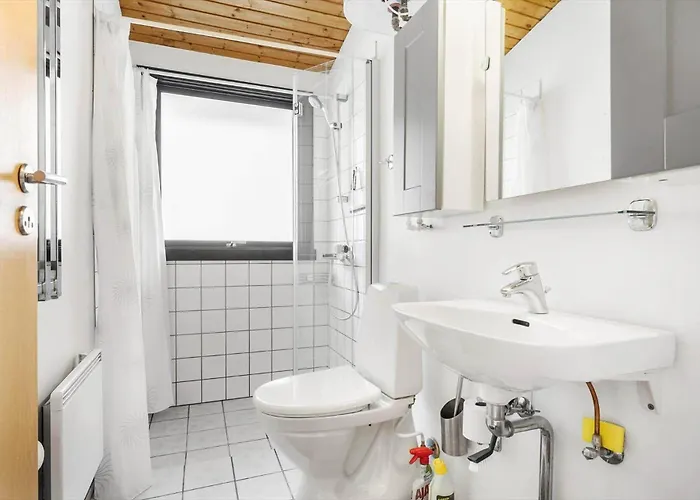 6780-allinge-gronnedalsvej-29 Дом отдыха