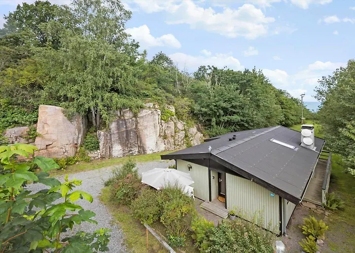 펜션 6780-allinge-gronnedalsvej-29 알링에